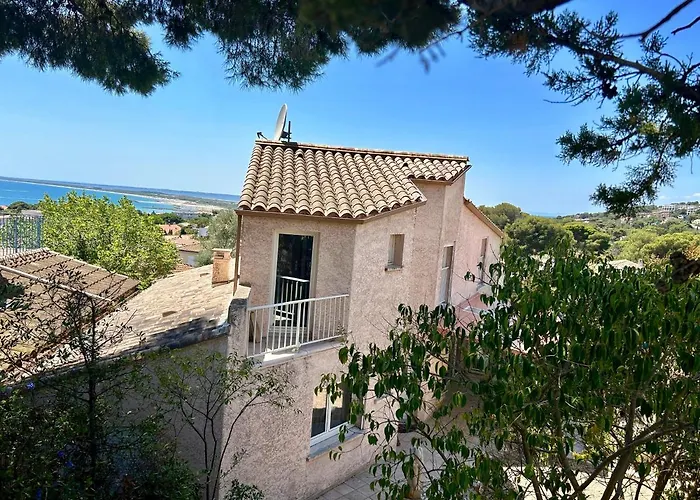 度假居 L' Oliviera, Vue Et Plages A Pieds *